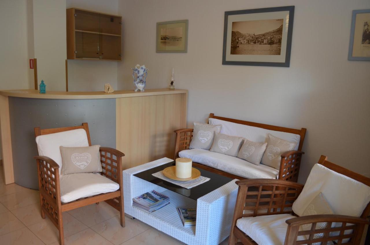 Apartments Leticia I Baška Eksteriør bilde