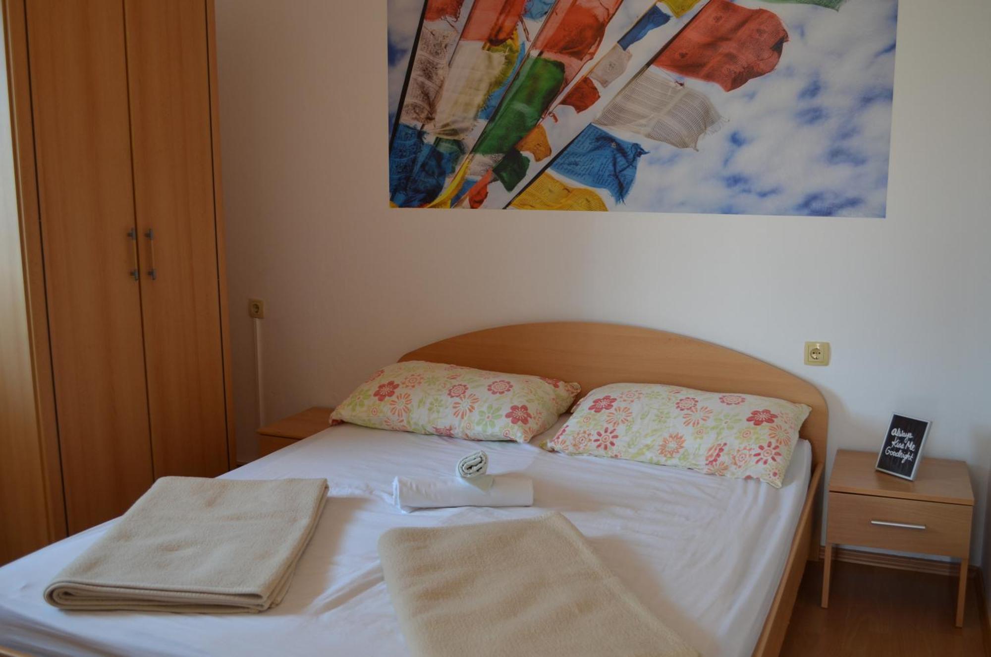 Apartments Leticia I Baška Eksteriør bilde